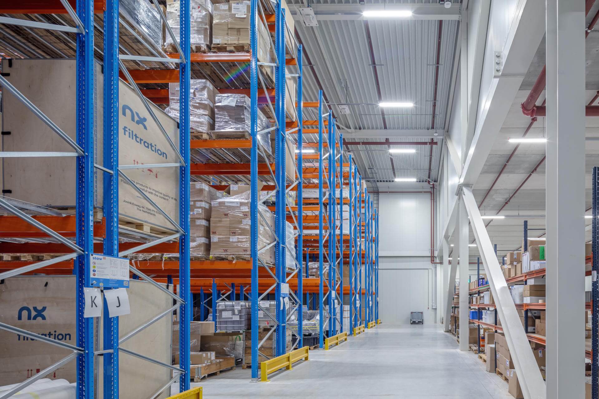 HENGELO NXFILTRATION Bedrijfshal Lucassen Bouwconstructies bedrijfshal NX filtration Hengelo constructie gemodelleerd en berekend door Lucassen